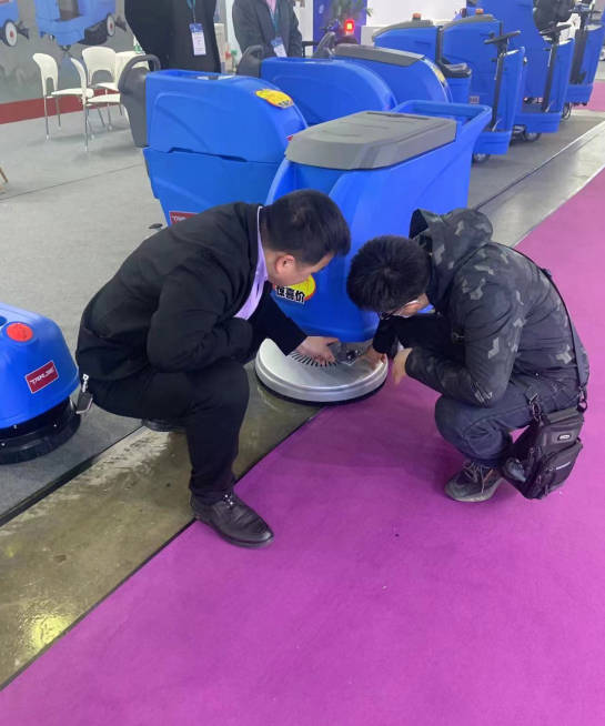 丽江小型电动洗地机是否适合用于环卫保洁